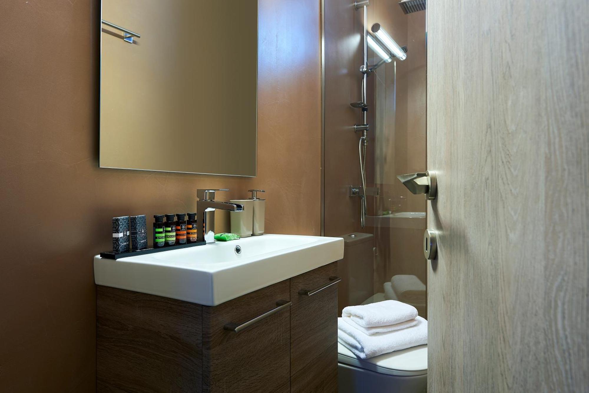 Elaia Luxury Suites לגוניסי מראה חיצוני תמונה