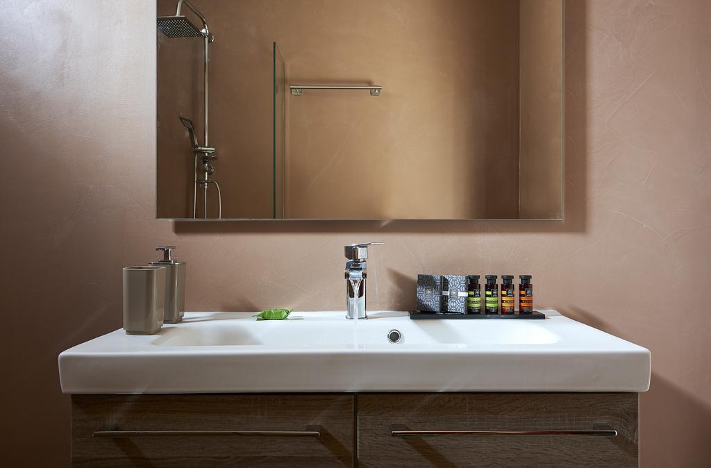Elaia Luxury Suites לגוניסי מראה חיצוני תמונה